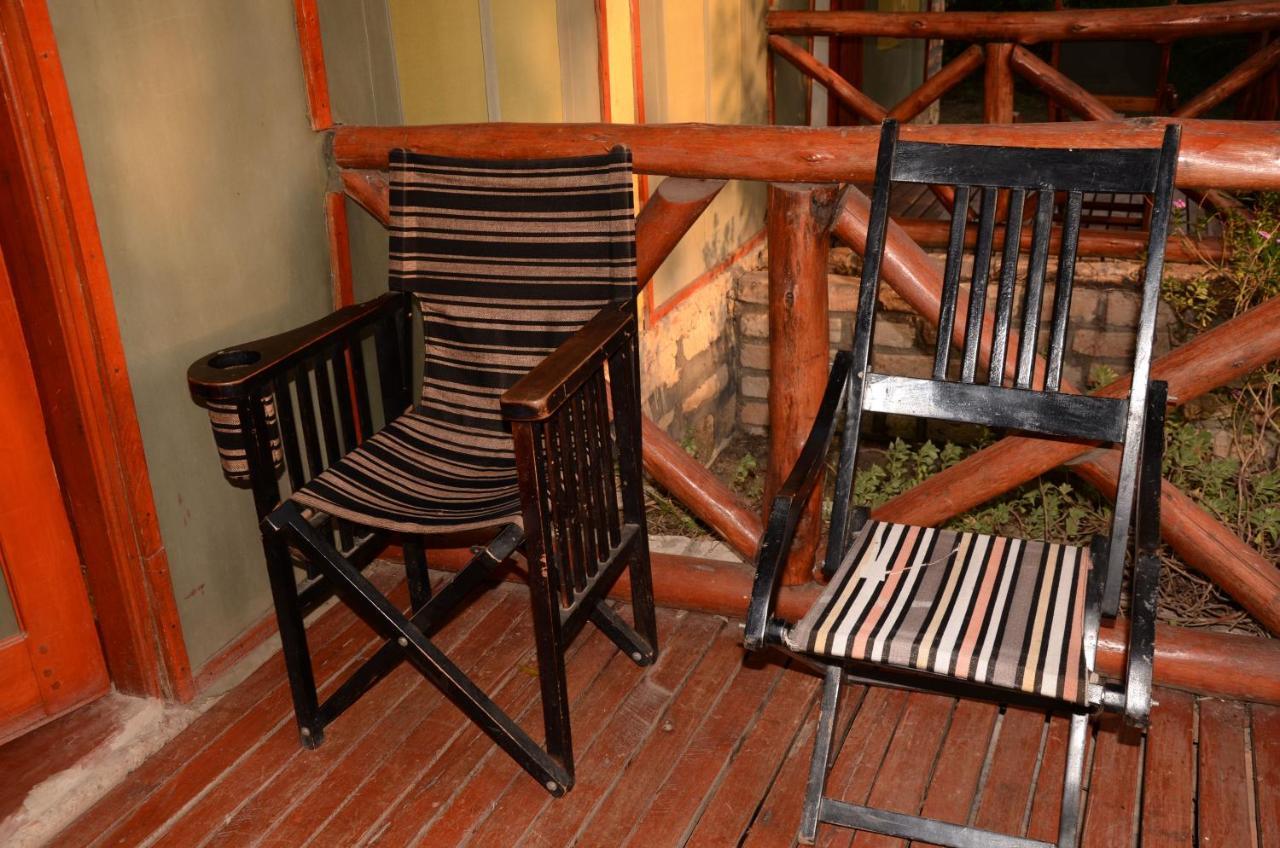 Irungu Forest Safari Lodge Katunguru Zewnętrze zdjęcie
