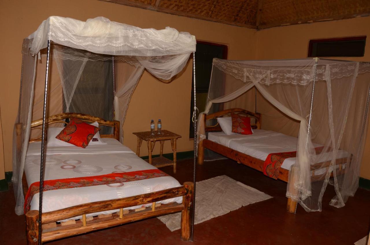 Irungu Forest Safari Lodge Katunguru Zewnętrze zdjęcie