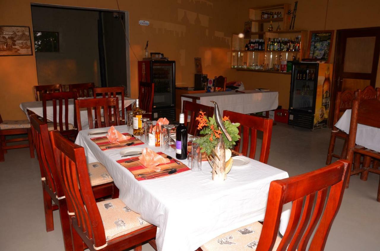 Irungu Forest Safari Lodge Katunguru Zewnętrze zdjęcie