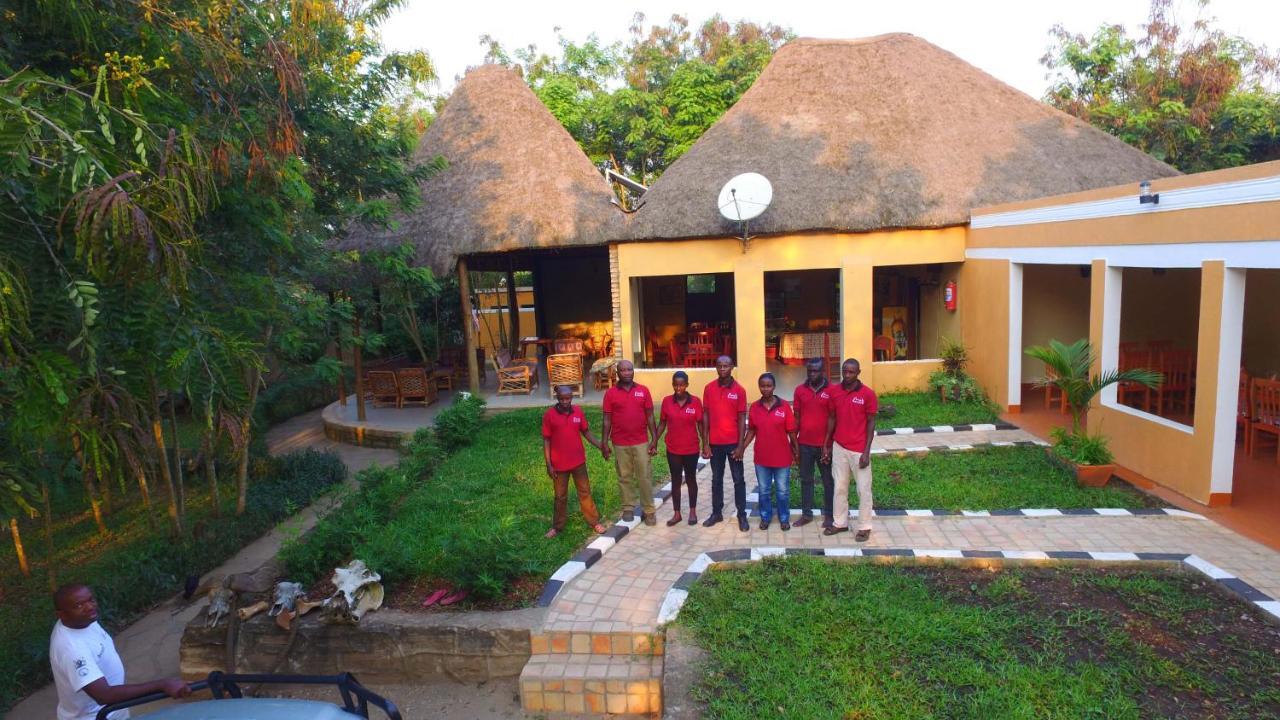 Irungu Forest Safari Lodge Katunguru Zewnętrze zdjęcie