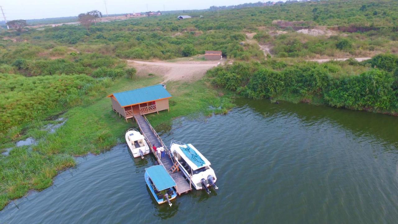 Irungu Forest Safari Lodge Katunguru Zewnętrze zdjęcie